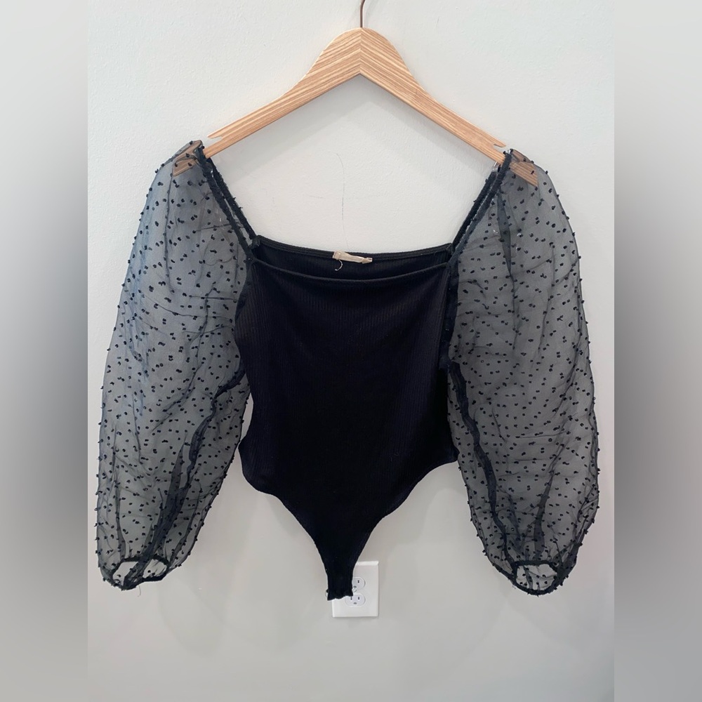 Altar'd State Ribbed Knit Black Clip Dot Sheer Puff Sleeve Bodysuit Women Size M